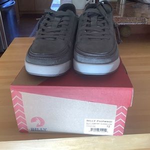 Men’s charcoal BILLY Comfort Classic Lows Size 12 M Adaptive total zip front